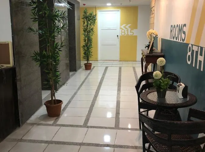 Crowne Units At Katipunan Ave Phils * Manila